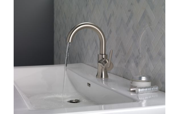 Trinsic® Bathroom Collection | Delta Faucet
